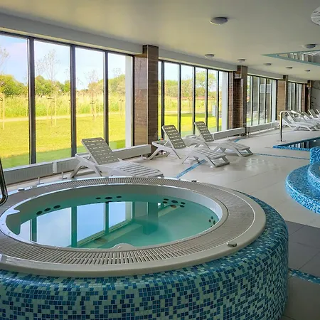 In Wellness With Terrace & Parking By Renters * Dziwnów