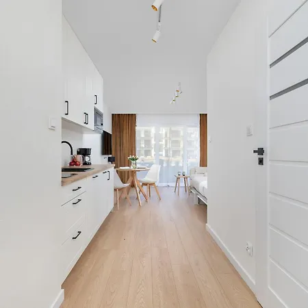 In Wellness With Terrace & Parking By Renters Apartment Dziwnow