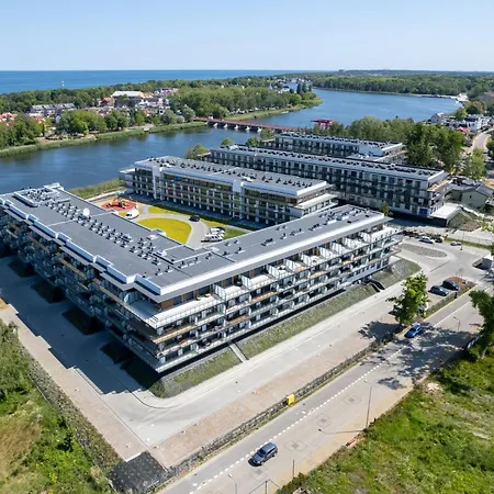 In Wellness With Terrace & Parking By Renters Dziwnów
