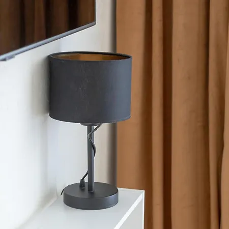 In Wellness With Terrace & Parking By Renters