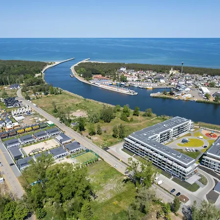 Apartment In Wellness With Terrace & Parking By Renters *