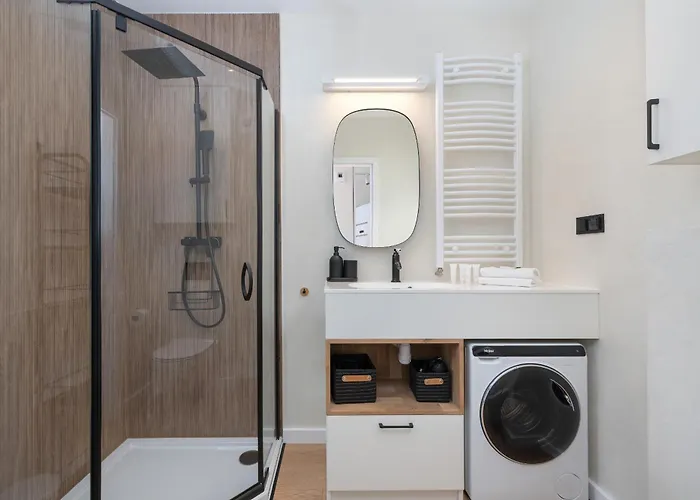 In Wellness With Terrace & Parking By Renters Apartment *