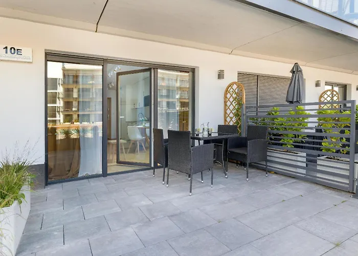 Apartmán In Wellness With Terrace & Parking By Renters